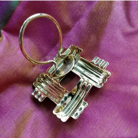 Vintage scarf clip gold tone diamond shape - Picture 7 of 9